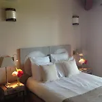Casa Fiorita Bed and Breakfast 4*