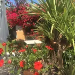 Casa Fiorita Bed and Breakfast 4*