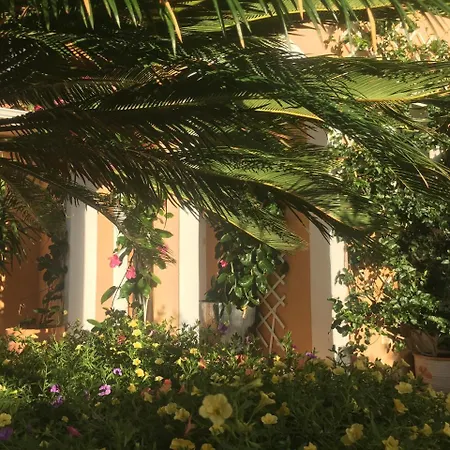 Bed and Breakfast Casa Fiorita Mignataja