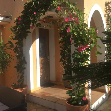 Bed & Breakfast Casa Fiorita Mignataja